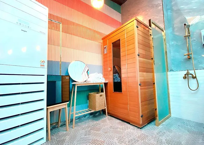 Hotel Garden Pool Lee Chung Jung Seoul